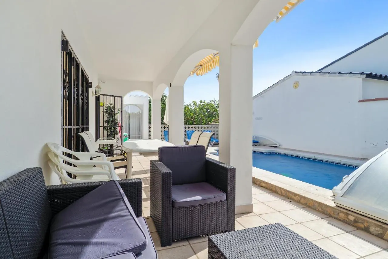 Charming Villa With Private Pool In Castello D'Empuries 0*, 卡斯特罗·德波利亚斯 西班牙